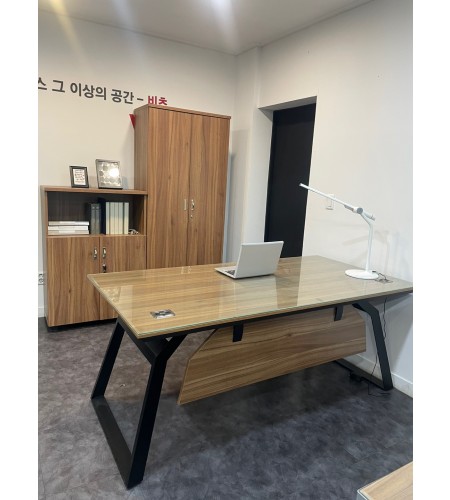 가우디 로즈오크 책상 전시품 할인판매